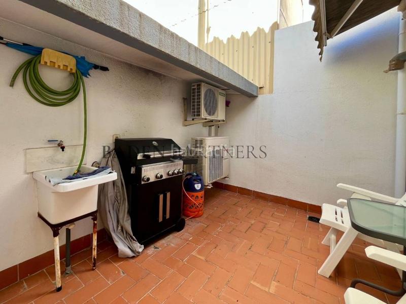 Foto 032904b6-199f-4674-a313-86a93df90458. Casa a schiera con riscaldamento parcheggio in Casco Urbano Vinaròs