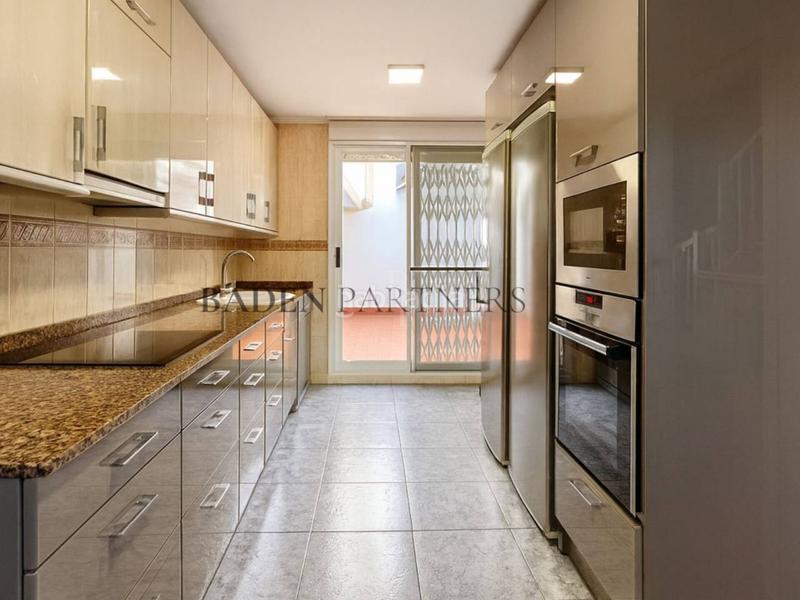 Foto 66f8d72d-6924-4b98-abe9-71d2374541cb. Casa a schiera con riscaldamento parcheggio in Casco Urbano Vinaròs