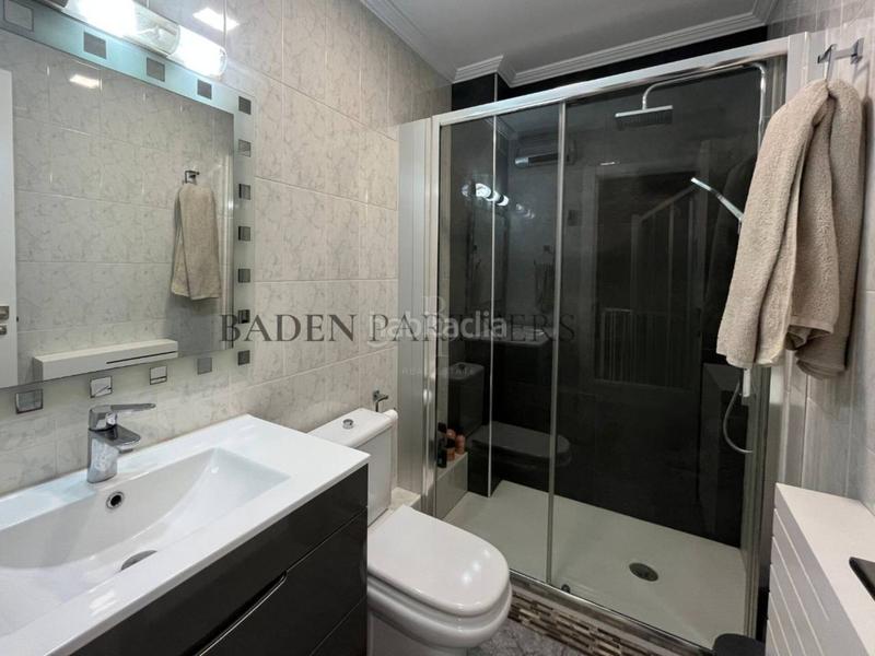 Foto c8944d29-c8b3-4918-9f0e-6a1669066ec6. Casa a schiera con riscaldamento parcheggio in Casco Urbano Vinaròs