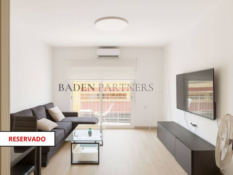 Foto 527c9914-58d2-46cc-acc9-6a368f2d70c5. Piso  en venta en nucli urbà en Casco Urbano Vinaròs