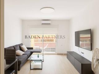 Flat  Arzobispo meseguer costa. Piso en venta en nucli urbà