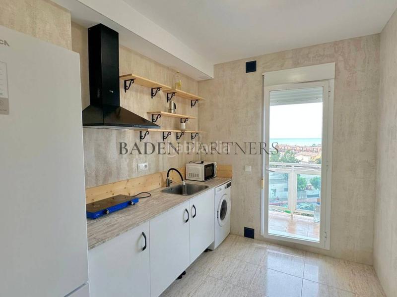 Foto ec8c68c8-0f73-44e1-80e5-6b0f9a237c0a. Rent flat with parking pool in Casco Urbano Vinaròs