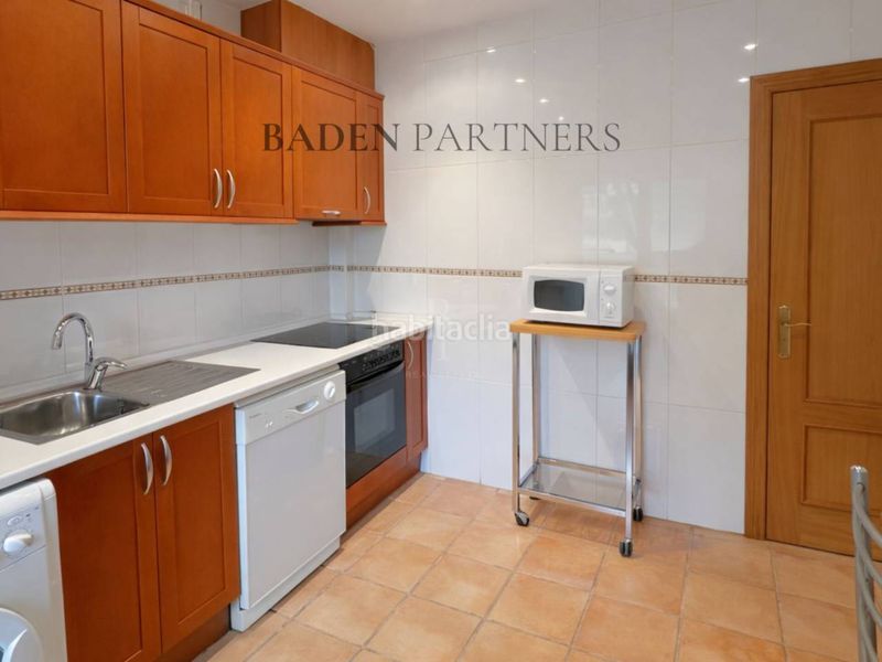 Foto dd834c4b-2df5-49c8-867a-d4486b700149. Apartament amb calefacció aparcament piscina a San Jorge