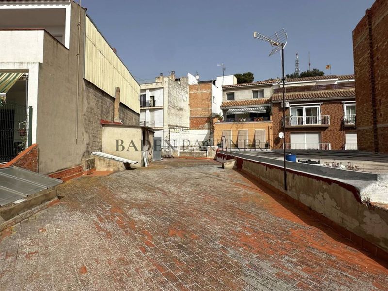 Foto 2d8a01d8-991e-4c93-9cd0-4bc3c0e7df82. Casa adossada a Alcanar