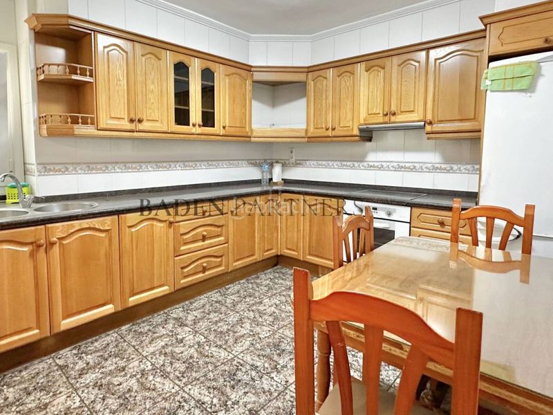 Foto 18cdc9a5-c8f9-4e82-818c-92d57da71077. Piso  en venta en nucli urbà en Casco Urbano Vinaròs