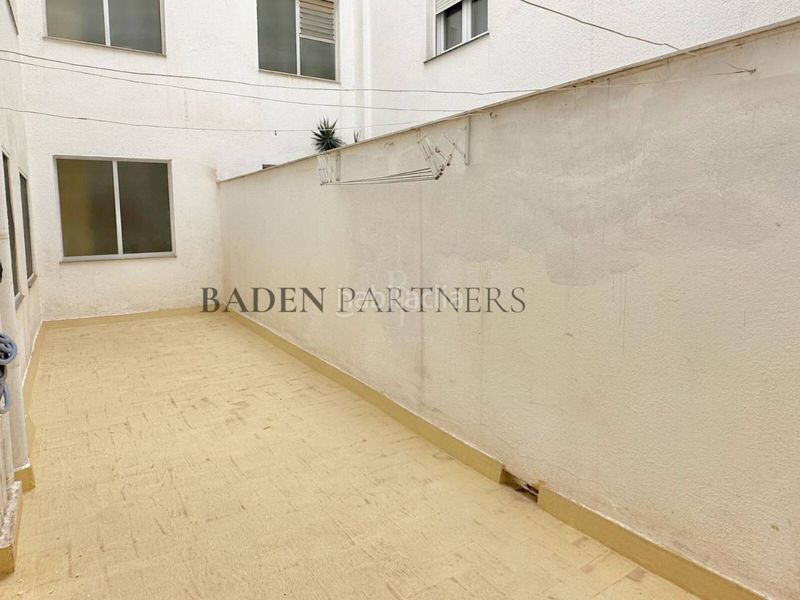 Foto 34e0a9f8-9fa1-4ae7-8ea1-e144d310bb7d. Piso  en venta en nucli urbà en Casco Urbano Vinaròs