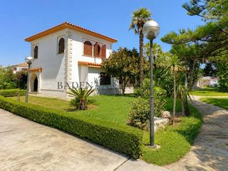 Haus  Calle aladroc. Casa en venta en boveralssaldonar