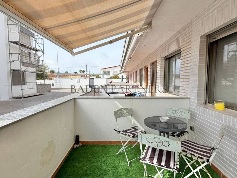 Foto 0c91280b-8bc3-4e6f-b9d8-ce0b097c1ce8. Rent flat with parking pool in Cala Puntal Vinaròs
