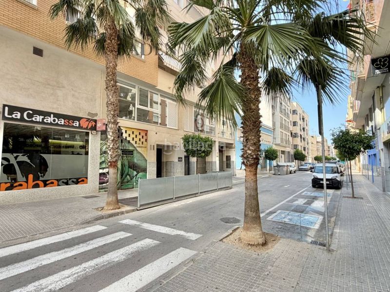 Foto e910c5c4-0d84-4b4a-af96-1c93b0627287. Lloguer local comercial a Casco Urbano Vinaròs