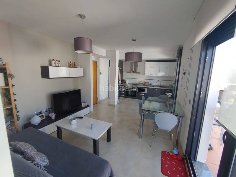 Foto 45470171-b84d-4e63-b97d-6d351fc43e2f. Lloguer àtic amb aparcament a Casco Urbano Vinaròs