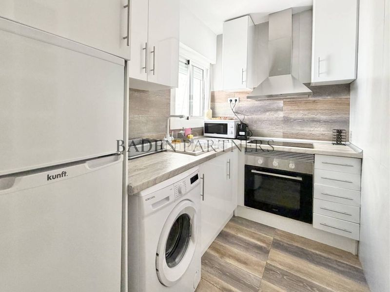 Foto b591542f-9bde-43be-984b-f0416c094895. Rent flat in Casco Urbano Vinaròs