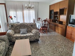 Rent Flat  Calle águlla. Exclusivo profesores