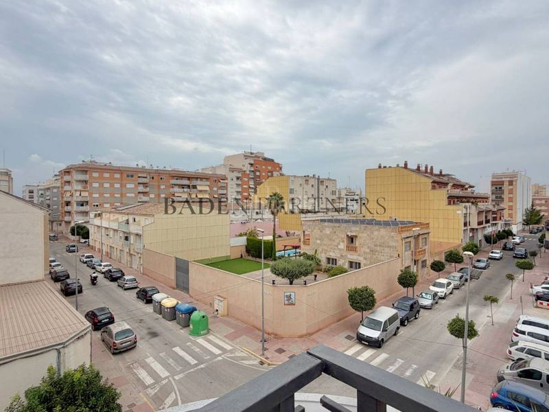 Foto d1b818d6-e2ad-4aa3-9e71-13c17e8bc528. Lloguer àtic amb aparcament a Casco Urbano Vinaròs