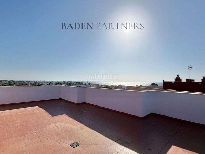 Foto d7264e5a-efc8-430a-9537-7a8cce5d8e1f. Lloguer àtic amb calefacció aparcament piscina a Vinaròs