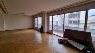 Appartement à Piscinas. Piso de 5 habitaciones en el cedre