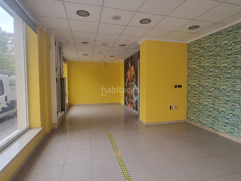 Foto 466400bf-b122-4eb9-a300-a5353ef16d9e. Location local commercial dans Madrigal Villarreal / Vila - real