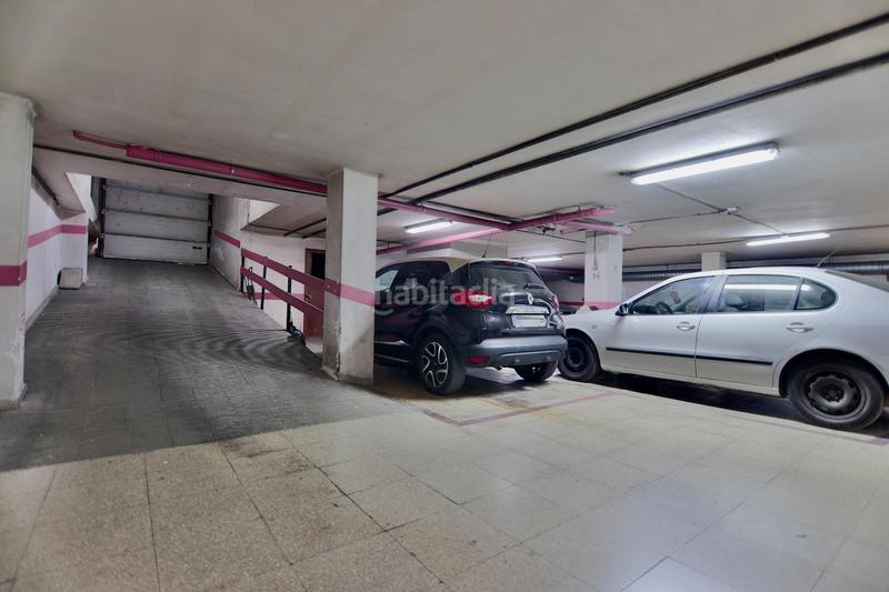 Foto f4d190af-9819-466f-b718-a6fdd780edd5. Parking coche garaje a 150 metros de gran avenida en Elda