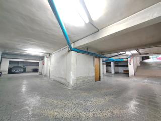Aparcament cotxe a Plaza de Toros-Avenida Chapí-Trinquete. Garaje en padre manjón
