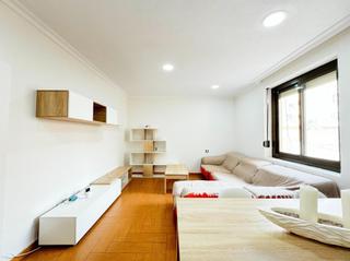 Location Appartement  Avenida alfonso xiii. Precioso piso reformado y amueblado en rotonda de moros y cristi