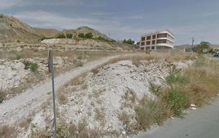 Terreny residencial  Avenida ctro excursionista eldens. Terreno para uso industrial en campo alto