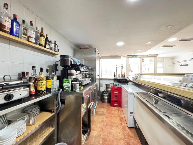 Foto e7ad8a9e-1450-4f96-9ce1-6a107349d209. Lloguer local comercial a Petrer