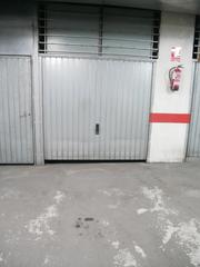 Aparcament cotxe a Plaza Castelar - Mercado Central. Garaje cerrado con altillo en la zona de murillo de elda!!