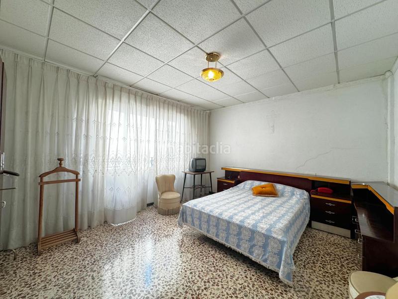 Foto 6a2d858b-2c76-4474-a74f-2b0e68f858b9. Edifici a Fraternidad Elda