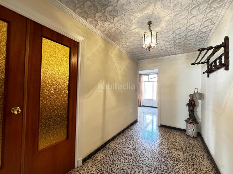 Foto d8f19f60-3717-474c-9096-2f6a2f7c71f6. Edifici a Fraternidad Elda