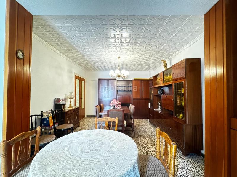 Foto dba6cc89-ff68-4823-bde4-d16f56a3b2e2. Edifici a Fraternidad Elda
