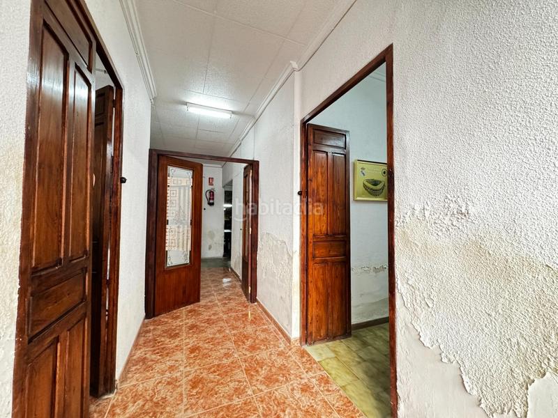 Foto e48a96d8-d898-4a4b-9ba3-57f65b1c7131. Edifici a Fraternidad Elda