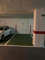 Aparcament cotxe a Plaza de Toros-Avenida Chapí-Trinquete. Plaza de garaje en el centro de elda