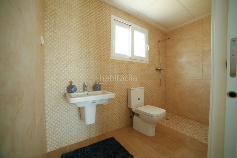 Foto d80c18ad-3277-4fcf-b156-a94852aa0816. Xalet amb calefacció aparcament piscina a Monte y Mar Santa Pola