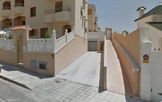 Aparcament cotxe a Los Arenales del Sol. Tres plazas de garaje subterráneas en arenales del sol, zona avd