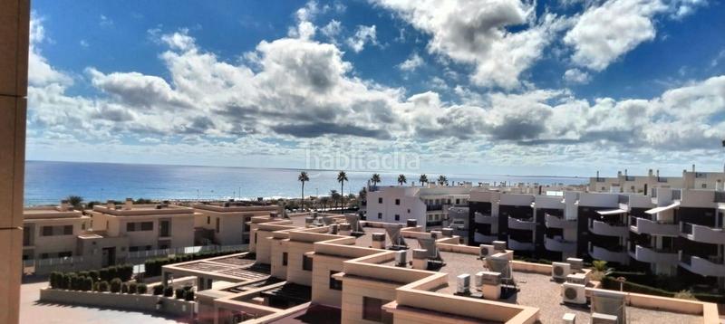 Foto f402589a-20ae-42fb-8f32-f00407913a10. Apartamento  2 dormitorios y 2 baños gran terraza con vistas 1 linea piscina garaje y trastero en Elche / Elx