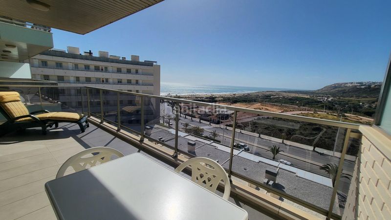 Foto 575dd1dd-6ea2-4e91-a1d7-95691511c2e3. Apartament amb calefacció aparcament piscina a Los Arenales del Sol Elche / Elx
