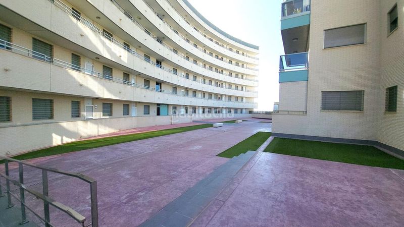 Foto a9ba28fa-7828-4296-a36d-e23ecd3e5f8f. Apartament amb calefacció aparcament piscina a Los Arenales del Sol Elche / Elx