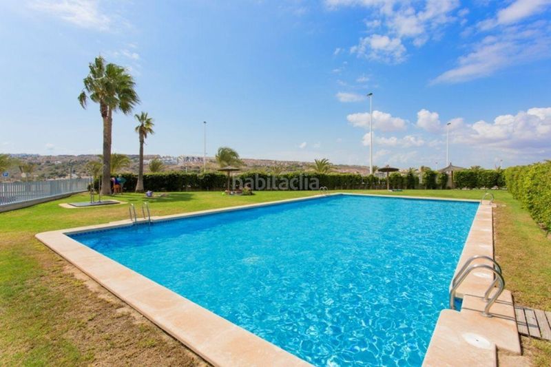Foto e4d13a2c-09af-47c7-9cfd-45a38b58a4f3. Apartament amb calefacció aparcament piscina a Los Arenales del Sol Elche / Elx