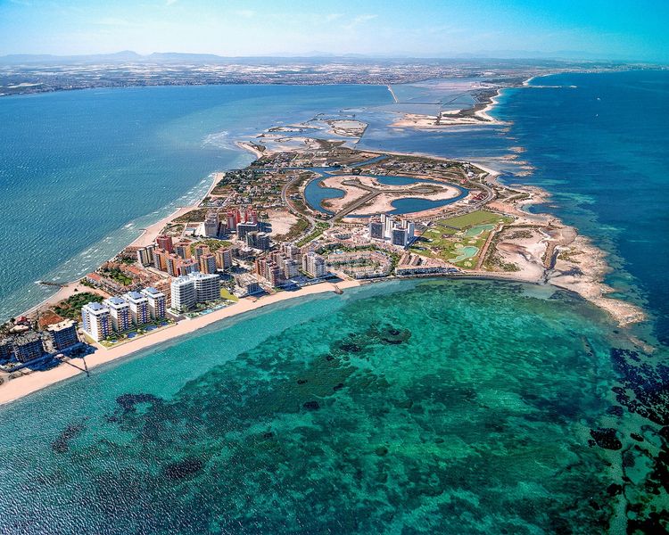 Foto 44726b1b-74ba-4bda-8934-6c70169c1c81. Apartament amb calefacció aparcament piscina a Veneziola Manga del Mar Menor (La)