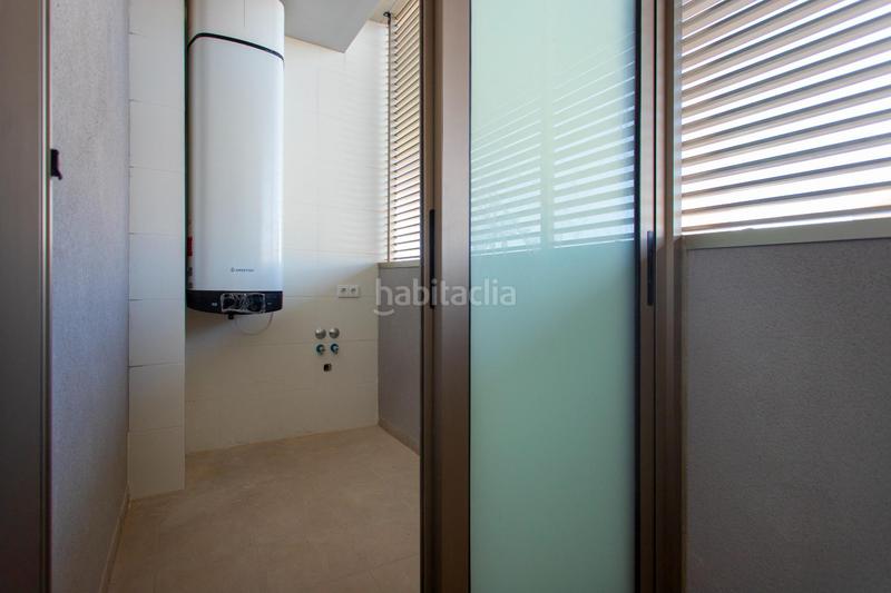 Foto 1455405c-dd52-4f4e-b3db-726bbe0f2ed3. Attico con riscaldamento parcheggio piscina in Playa Tamarit-Playa Lissa Santa Pola