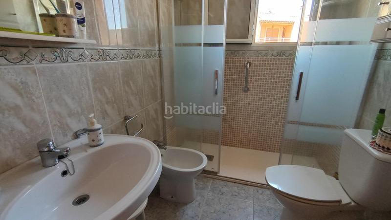 Foto b3540287-5615-495a-a7c5-c968a7997a1b. Apartamento  bajo esquina de 2 dorm en urb con piscina y terraza y entrada independiente de la escalera común en Elche / Elx