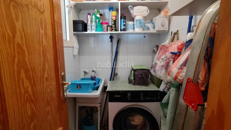 Foto ba992ab0-e88a-49ba-b889-eee8e34f23cf. Apartamento  bajo esquina de 2 dorm en urb con piscina y terraza y entrada independiente de la escalera común en Elche / Elx