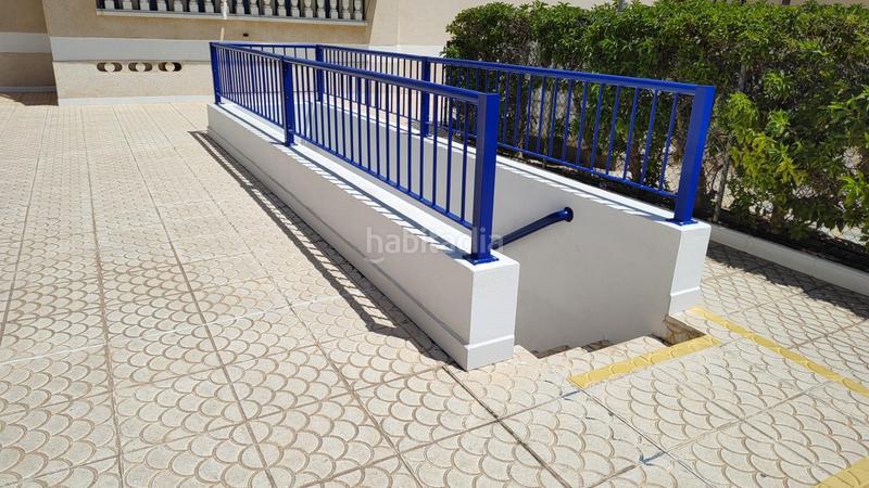 Foto 9ba8d5ab-0d6e-4083-8f3e-b92a74ea3028. Rez-de-chaussée avec parking piscine dans Los Arenales del Sol Elche / Elx