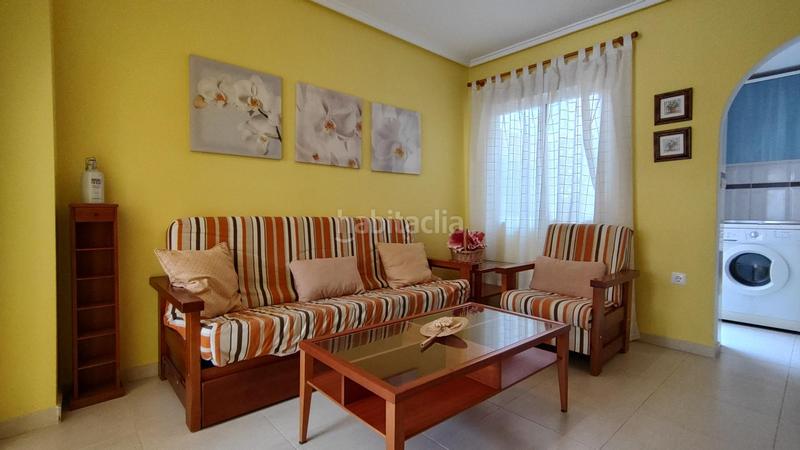 Foto 55c5f3b8-154d-4c94-8c5a-8a81950604ff. Dúplex  3 dormitorios y 2 baños con solarium y sótano en urb con piscina comunitaria en gran alacant en Santa Pola