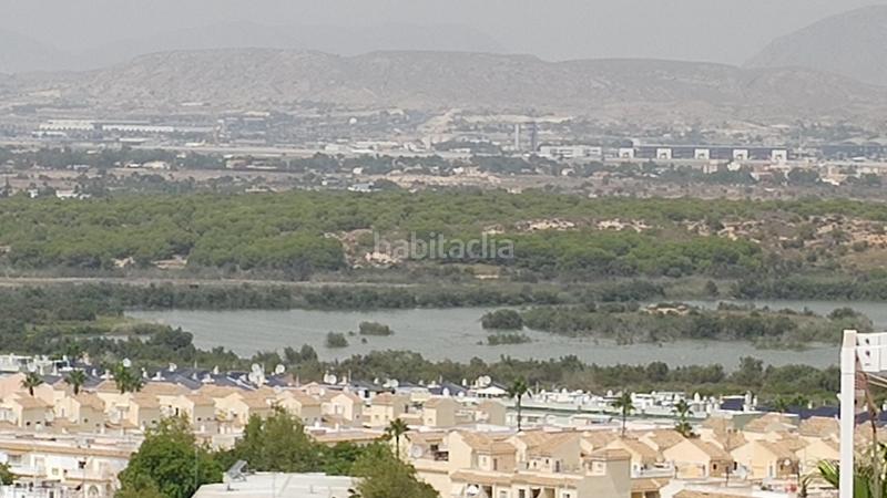 Foto 7840a8d6-0f12-4e77-a70f-d79369433e16. Dúplex  3 dormitorios y 2 baños con solarium y sótano en urb con piscina comunitaria en gran alacant en Santa Pola