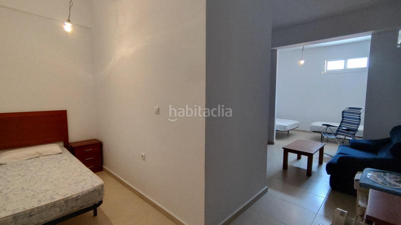 Foto c91597aa-fed3-4990-ab35-9fa5e6604007. Dúplex  3 dormitorios y 2 baños con solarium y sótano en urb con piscina comunitaria en gran alacant en Santa Pola