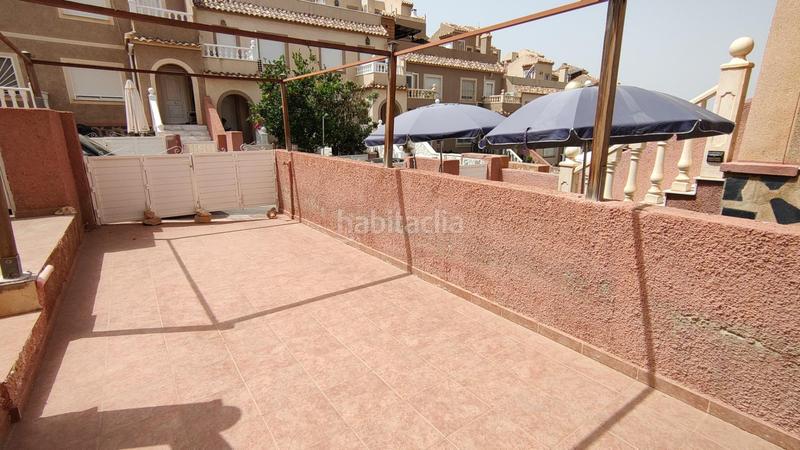 Foto e5b0c2da-fa65-42d5-ae5c-2aaebcab406b. Dúplex  3 dormitorios y 2 baños con solarium y sótano en urb con piscina comunitaria en gran alacant en Santa Pola