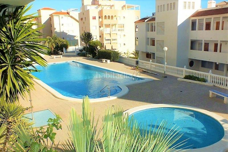 Foto cd1ce388-c68b-4791-ae7f-b6d0dd06c650. Duplex with heating parking pool in Los Arenales del Sol Elche / Elx