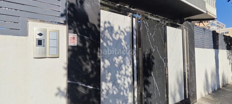 Foto 6996b7cd-26d7-4f92-908d-3f14a4a25af9. Apartament amb aparcament piscina a Playa de San Juan Alicante