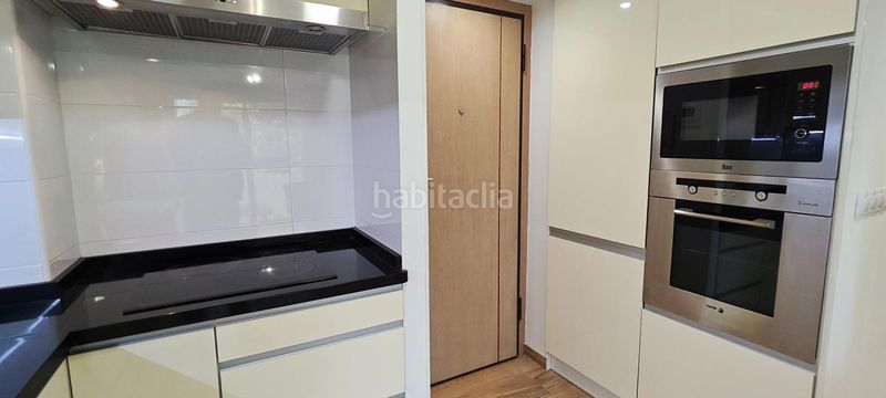 Foto 6ded5196-83c3-4046-b5ca-2320d78aaa2b. Apartament amb aparcament piscina a Playa de San Juan Alicante