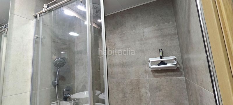 Foto b6938dda-84f6-4d99-ac8a-142dc6ac5f23. Apartament amb aparcament piscina a Playa de San Juan Alicante